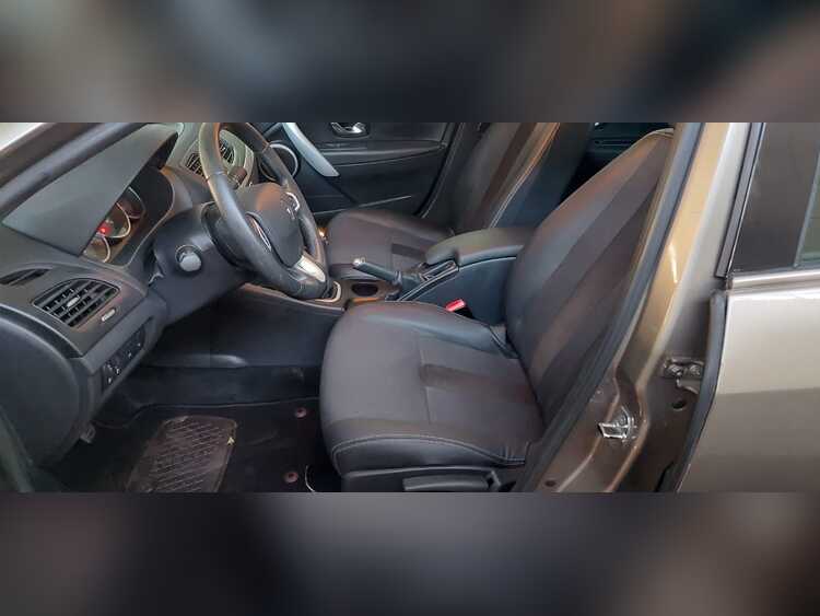 Renault Fluence 1.5 DCI 110CV foto 10
